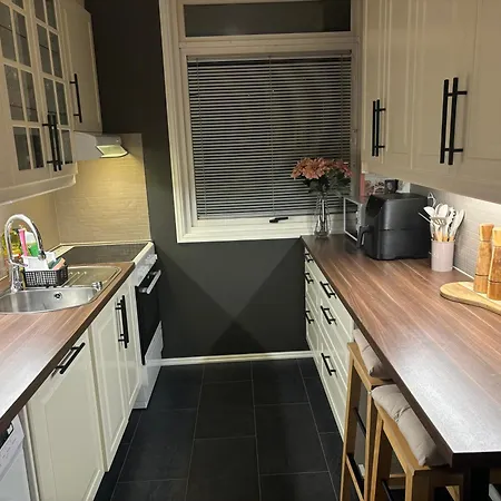 Fin Naert Alt Apartment Bergen