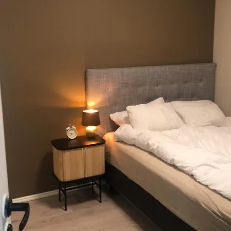 Fin Naert Alt Apartment Bergen
