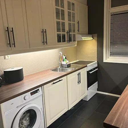 Fin Naert Alt Apartment Bergen